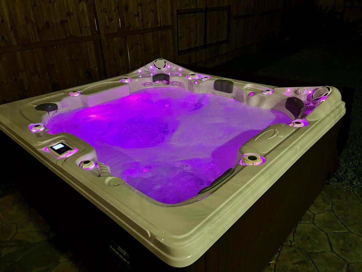 1976Houstongem Luminous Pvtpool & Hottub Dt20Mins For Lrg Families 6Beds 2Bathヴィラ エクステリア 写真
