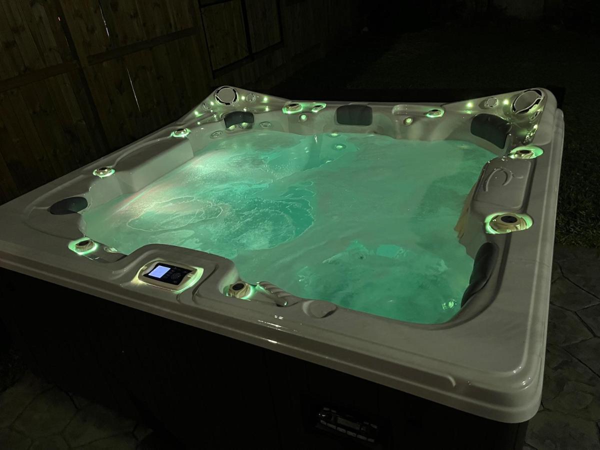 1976Houstongem Luminous Pvtpool & Hottub Dt20Mins For Lrg Families 6Beds 2Bathヴィラ エクステリア 写真