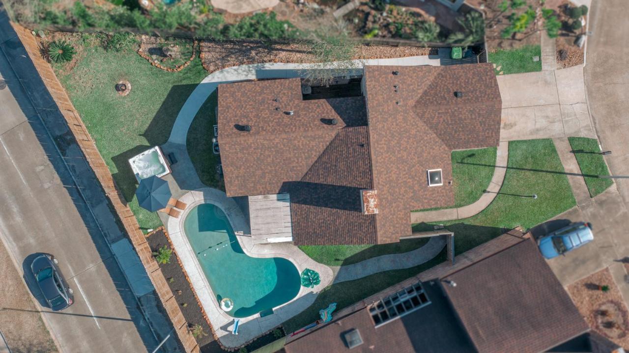 1976Houstongem Luminous Pvtpool & Hottub Dt20Mins For Lrg Families 6Beds 2Bathヴィラ エクステリア 写真