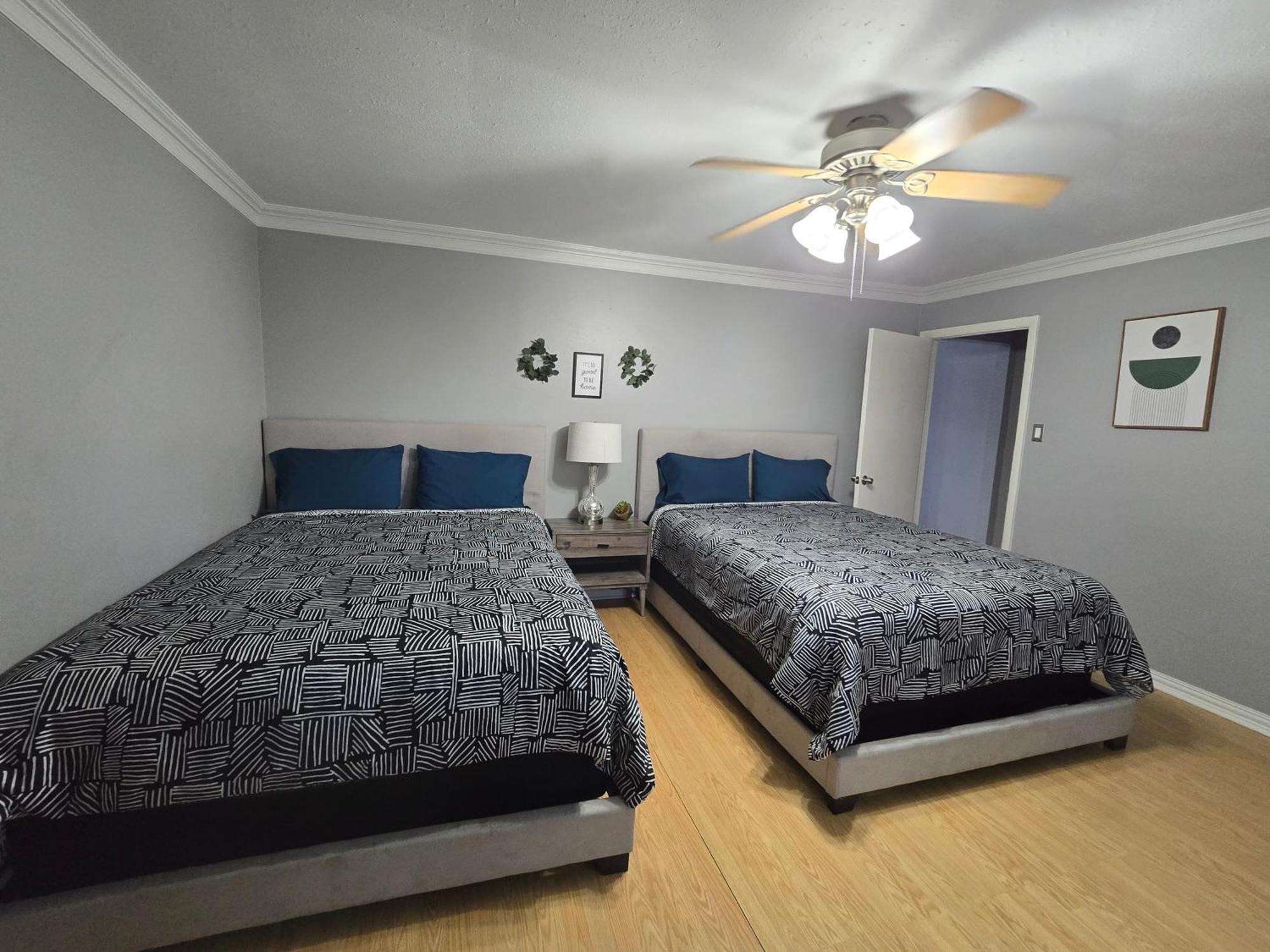 1976Houstongem Luminous Pvtpool & Hottub Dt20Mins For Lrg Families 6Beds 2Bathヴィラ エクステリア 写真